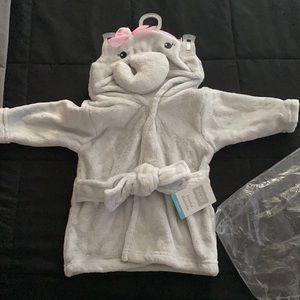 Baby elephant bathrobe